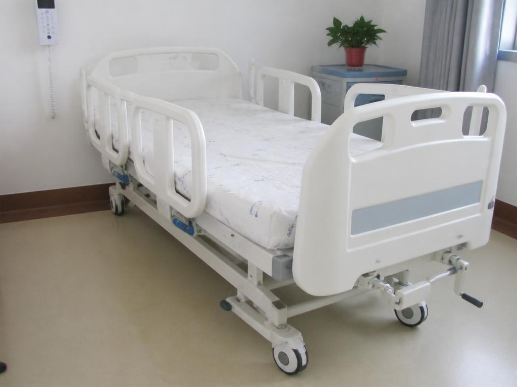 ABS Panel Bed โ Hospital Beds available at Khattri Surgicals, Kanpur